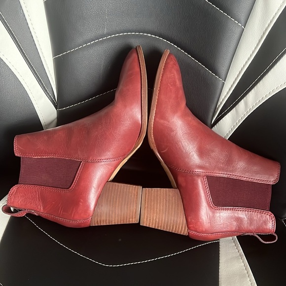 Madewell Regan Pull-On Boot - Dark Cabernet Size 9 - Picture 8 of 13